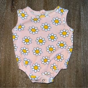 Spearmint Love SIIX Retro Daisy Bubble Onesie